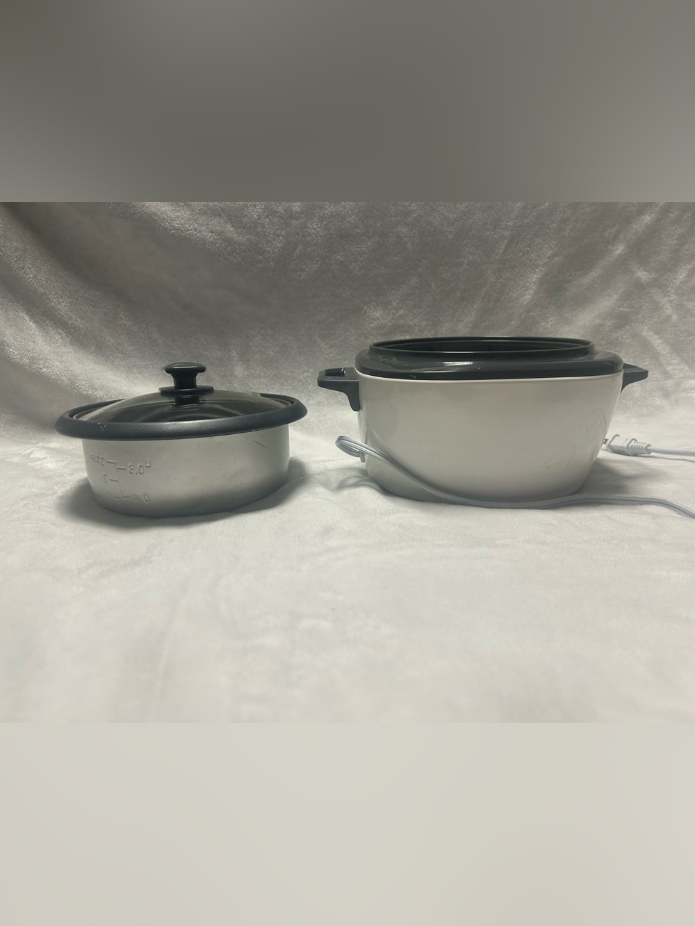BLACK & DECKER white Rice Cooker 6-Cup Cooked Removable Non-Stick Bowl - Picture 3 of 12